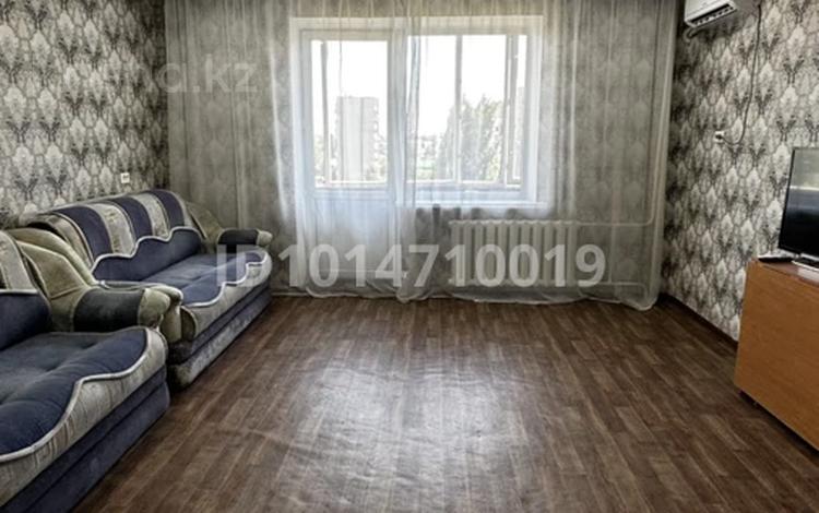 4-бөлмелі пәтер · 80 м² · 7/9 қабат, Мкрн Энергетик 1, бағасы: 27.5 млн ₸ в Семее — фото 2