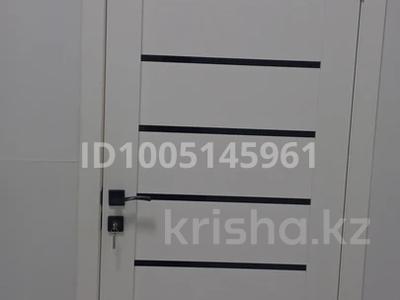 Медцентры и аптеки, кабинеты и рабочие места, студии · 35 м² за 190 000 〒 в Атырау, мкр Нурсая