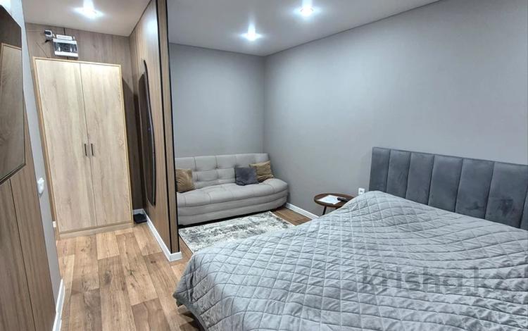 1-комнатная квартира · 32 м² · 3/5 этаж, Победа 93 — Диана-КПО-Дом Быта за 14 000 ₸ в Уральске — фото 2
