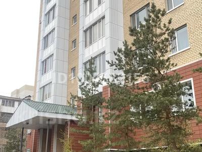 2-комнатная квартира · 64 м² · 9/10 этаж, Республики 43а за 270 000 ₸ в Астане, Сарыарка р-н