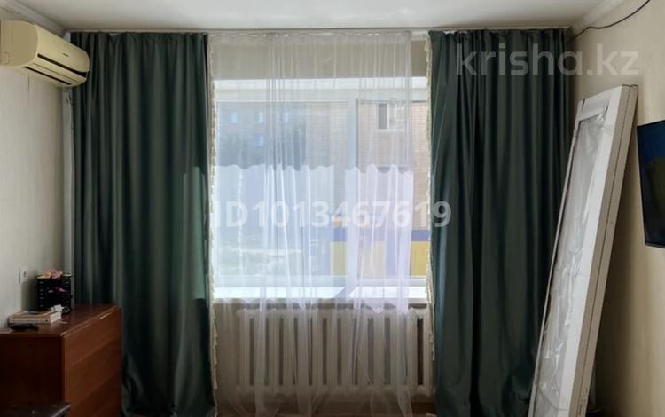 1-бөлмелі пәтер · 33 м² · 2/5 қабат, мкр Шанхай, Рыскулова — Т Рыскулов, О Турмагамбетов, бағасы: 7.6 млн ₸ в Актобе — фото 4