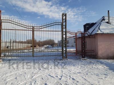 Свободное назначение, офисы, магазины и бутики, склады, азс, автосервисы и автомойки, общепит, салоны красоты, сельское хозяйство, бани, гостиницы и зоны отдыха, медцентры и аптеки, образование, развлечения · 2200 м² за 180 млн 〒 в Талдыкоргане