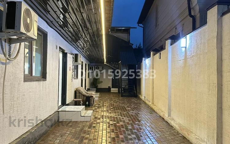 1 бөлме · 30 м² · 1/1 қабат, Құлагер ш/а., Фучика 50 — Белинский, бағасы: 160 000 ₸ в Алматы, Жетысуский р-н — фото 2