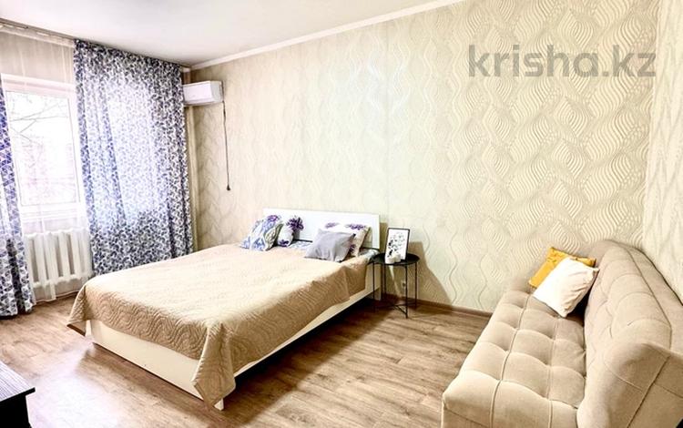 1-бөлмелі пәтер · 45 м² · 2/9 қабат, Муканова — Толе би, бағасы: 14 000 ₸ в Алматы, Алмалинский р-н — фото 56