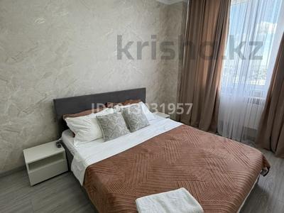 2-бөлмелі пәтер · 90 м² · 19/25 қабат, мкр 11 112 в, бағасы: 20 000 ₸ в Актобе