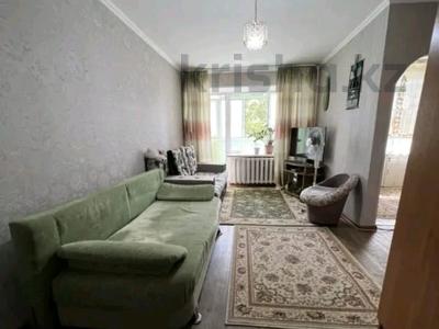1-комнатная квартира, 30 м², 5/5 этаж, Назарбаева 7 за 10.5 млн 〒 в Усть-Каменогорске