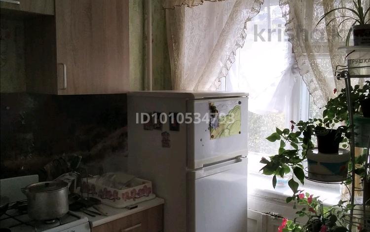 1-бөлмелі пәтер · 29.6 м² · 4/5 қабат, 1 мкр 9 — Магазин "Юность", бағасы: 4.5 млн ₸ в Лисаковске — фото 2