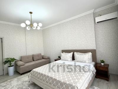 1-комнатная квартира · 55 м² · 12/16 этаж, Назарбаева 14/1 — Акимат, Туркестан Сарайы, Эко Центр за 18 000 ₸ в Шымкенте