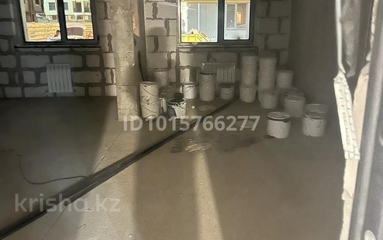1-бөлмелі пәтер · 30 м² · 1/9 қабат, СТ Монтажник, Алатауская трасса 30, бағасы: 18.5 млн ₸ в  — фото 2