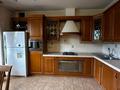 3-бөлмелі пәтер · 170 м² · 4/6 қабат, Рахмадиева 12, бағасы: 148 млн ₸ в Алматы, Бостандыкский р-н — фото 3