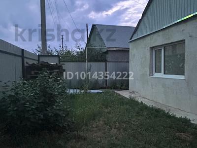 Отдельный дом · 2 комнаты · 70 м² · 2.5 сот., мкр. Зачаганск пгт 144/1 — Тауелсиздик за 10 млн ₸ в Уральске