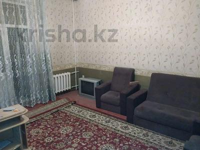 2-комнатная квартира, 35 м², 2/2 этаж помесячно, Гагарина — Остановка 28 магазин за 120 000 〒 в Шымкенте