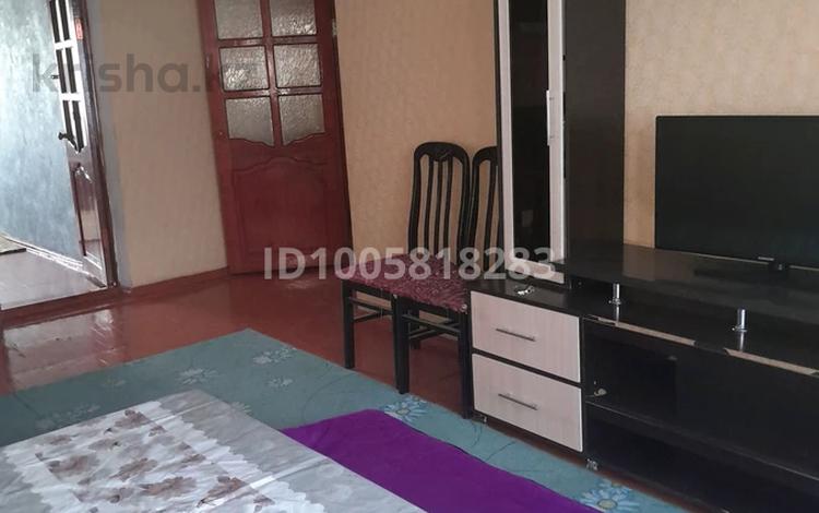 3-комнатная квартира · 60 м² · 3/5 этаж, 1 мкр 6 — Талгат клиника, род.дом, шанырак магазин за 100 000 ₸ в Туркестане — фото 2