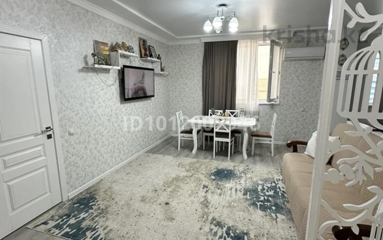 2-комнатная квартира · 58 м² · 2/6 этаж, 16-й мкр 42 за 18 млн ₸ в Актау — фото 2