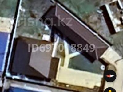 Отдельный дом · 3 комнаты · 140 м² · 8.5 сот., Сарыарка, Абылайхана 101 за 38 млн 〒 в Деркуле