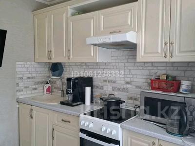 3-бөлмелі пәтер · 78 м² · 3/10 қабат, Жургенова 32, бағасы: 35.5 млн ₸ в Астане, Алматы р-н
