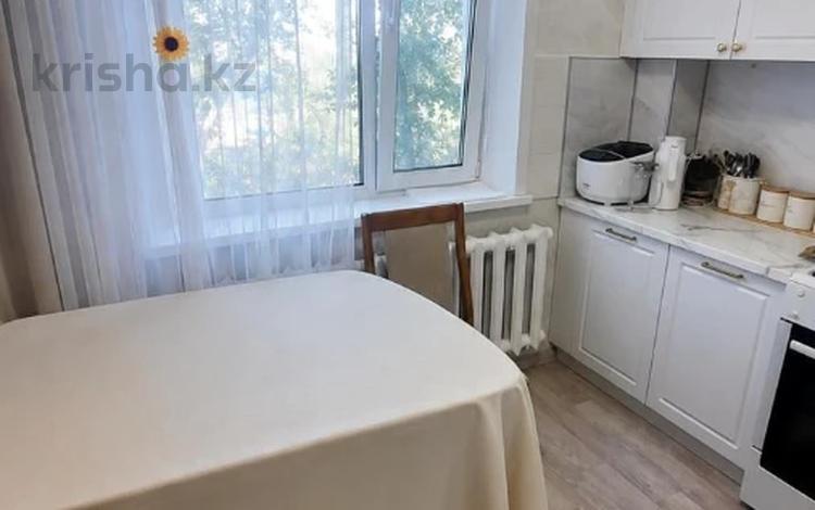 2-комнатная квартира · 34 м² · 4/5 этаж, 8-й микрорайон, Карбышева 47 за 19.5 млн ₸ в Костанае — фото 2