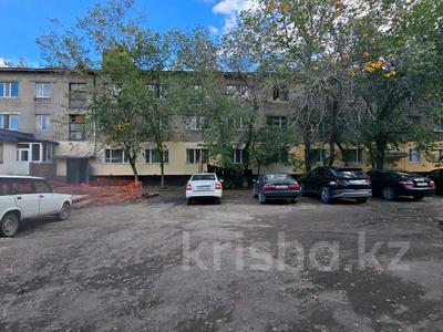 2-бөлмелі пәтер · 38 м² · 3/3 қабат, Привокзальная площадь, бағасы: 8.5 млн ₸ в Семее