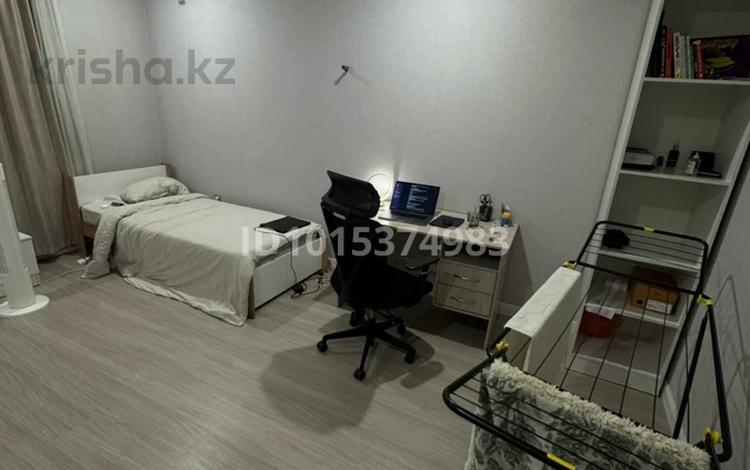 3 бөлме · 100 м² · 2/2 қабат, Герцена 24 — Парковая-баянаульская, бағасы: 80 000 ₸ в Алматы, Жетысуский р-н — фото 2