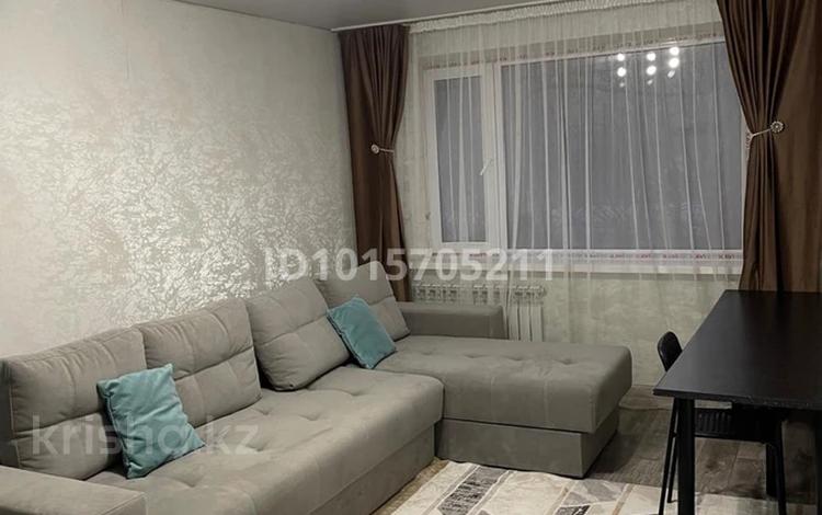 2-бөлмелі пәтер · 43 м², Ескі Майқұдық ш/а., 15 микрорайон 12, бағасы: 140 000 ₸ в Караганде, Алихана Бокейханова р-н — фото 2