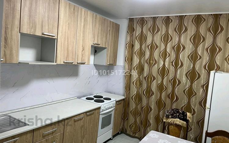 1-комнатная квартира · 45 м², Биборанбай 45а — Шакарим,Адал за 160 000 ₸ в Семее — фото 2