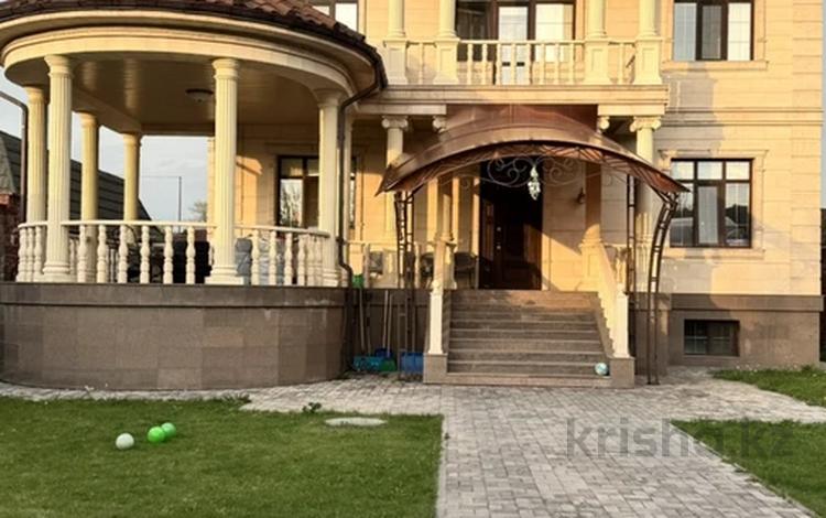 Отдельный дом · 7 комнат · 714 м² · 10 сот., мкр Архат — Улица Дулати за 600 млн ₸ в Алматы, Бостандыкский р-н — фото 22
