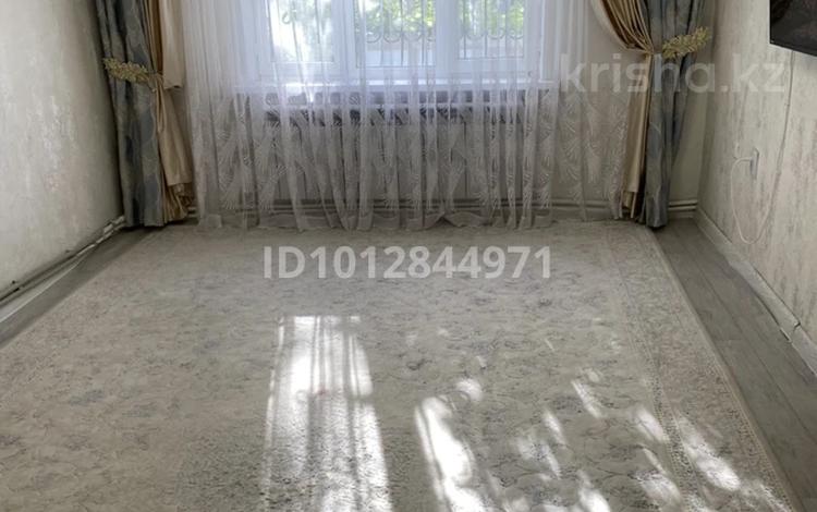 3-бөлмелі пәтер · 70 м² · 2/5 қабат, 18-й микрорайон, 18-й микрорайон 57 — Еримбетованың қилысы., бағасы: 29.7 млн ₸ в Шымкенте, Аль-Фарабийский р-н — фото 2