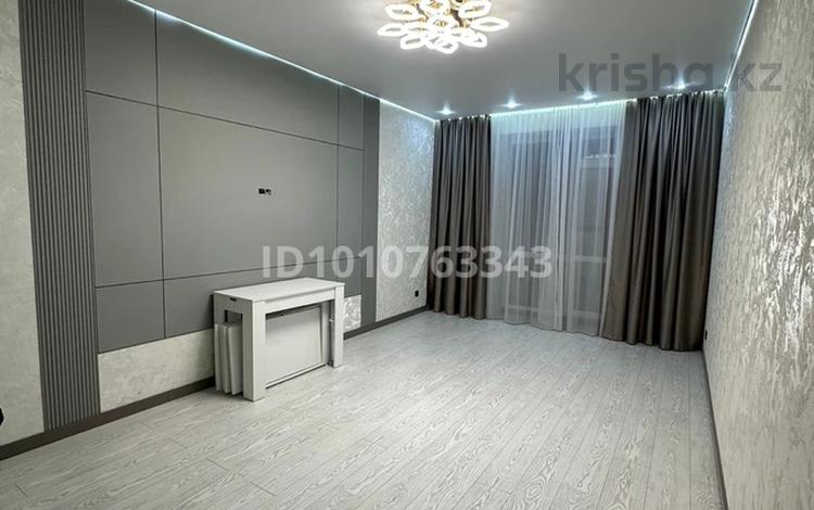 3-бөлмелі пәтер · 86 м² · 1/5 қабат, Майкудук, Мкр Голубые пруды 9/3, бағасы: 42 млн ₸ в Караганде, Алихана Бокейханова р-н — фото 2