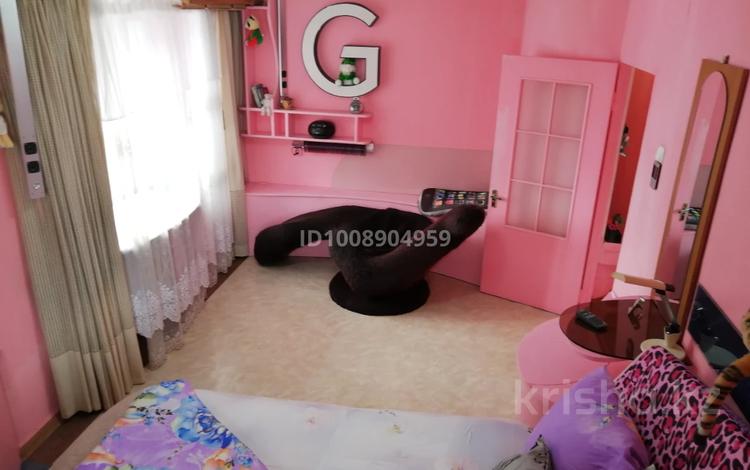 1-комнатная квартира · 33 м², Лихарева 11 за 130 000 ₸ в Усть-Каменогорске, Ульбинский — фото 2