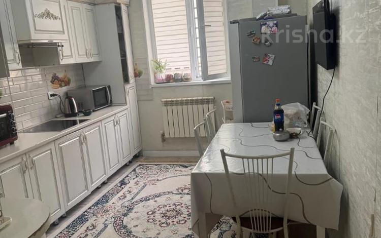5-бөлмелі пәтер · 114.4 м² · 3/6 қабат, 16-ш/а. 43/1, бағасы: 36.8 млн ₸ в Актау, 16-й мкр  — фото 11