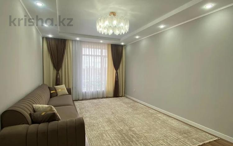 3-бөлмелі пәтер · 95.5 м² · 4/5 қабат, проспект тауелсиздик 18а, бағасы: 43.5 млн ₸ в Актобе — фото 2