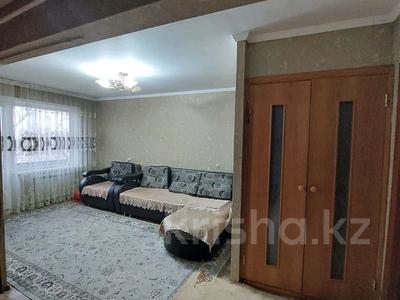 2-комнатная квартира, 51 м², 5/5 этаж, Шакарима 93 за 16.2 млн 〒 в Усть-Каменогорске