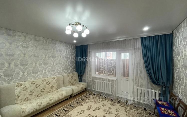 3-комнатная квартира, 63 м², 1/5 этаж, Сары-Арка 2 за 35 млн 〒 в Жезказгане — фото 2