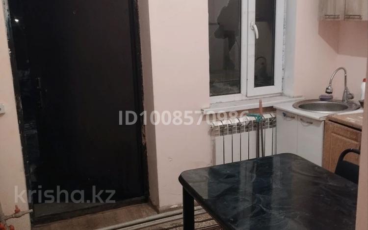 1-комнатная квартира · 22 м² · 1/2 этаж, мкр Акбулак, Батыр баянаи 16 за 100 000 〒 в Алматы, Алатауский р-н — фото 2