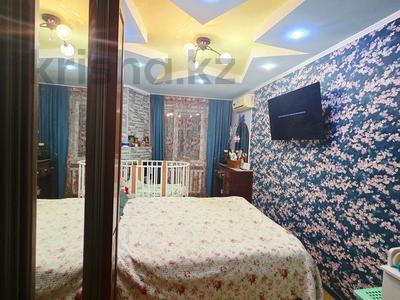 3-комнатная квартира · 60 м² · 4/4 этаж, мкр №10 за 38.5 млн 〒 в Алматы, Ауэзовский р-н