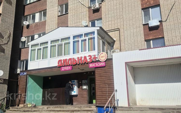2-бөлмелі пәтер · 52 м² · 1/9 қабат, Исатай Махамбета 82/1, бағасы: 10.3 млн ₸ в Уральске — фото 2