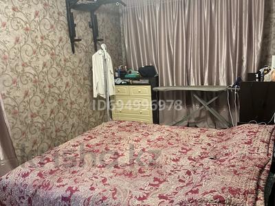 5-комнатная квартира · 104.9 м² · 2/5 этаж, мкр Михайловка , Аманжолова 8 — Чайка за 50.5 млн 〒 в Караганде, Казыбек би р-н