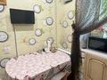 5-комнатная квартира · 104.9 м² · 2/5 этаж, мкр Михайловка , Аманжолова 8 — Чайка за 45 млн ₸ в Караганде, Казыбек би р-н — фото 56