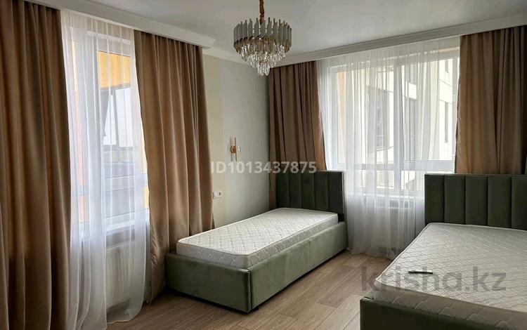 3-комнатная квартира · 110 м² · 10/12 этаж, Торекулова 93 за 750 000 ₸ в Алматы — фото 2