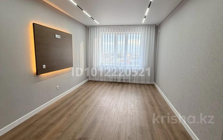 1-бөлмелі пәтер · 48.4 м² · 6/9 қабат, Базарбая Жуманиязова 120, бағасы: 23 млн ₸ в Уральске — фото 2