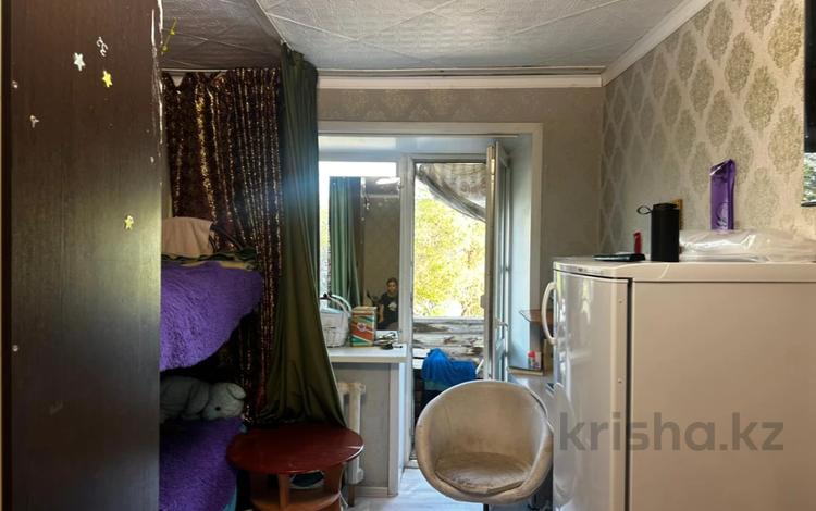 1-комнатная квартира · 31 м² · 3/5 этаж, Майкудук, 13й микрорайон за 7.4 млн ₸ в Караганде, Алихана Бокейханова р-н — фото 6