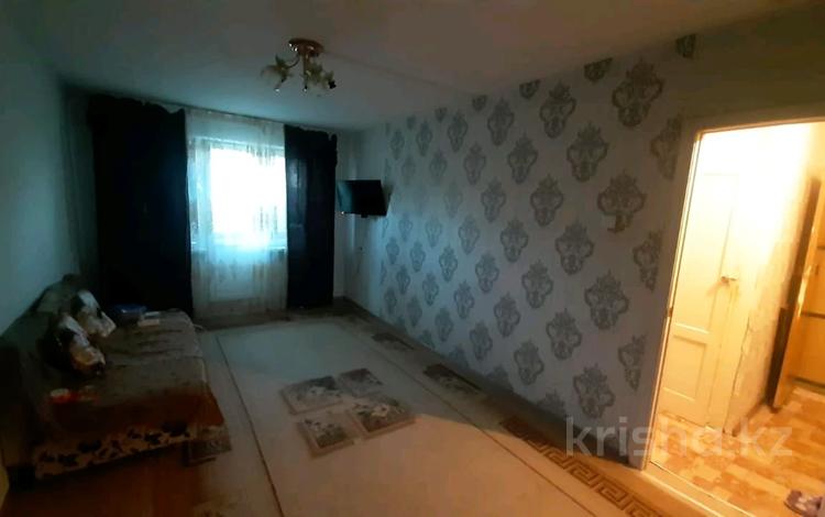 2-комнатная квартира, 45 м², 4/5 этаж, Абая — Тургенева за 9.5 млн 〒 в Актобе — фото 2