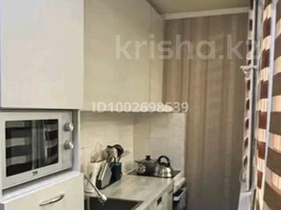 2-бөлмелі пәтер · 45 м² · 4/12 қабат, мкр Аксай-1 24 — Толе би- Момышулы, бағасы: 230 000 ₸ в Алматы, Ауэзовский р-н