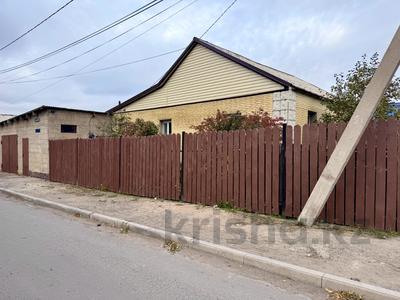 Отдельный дом · 5 комнат · 125 м² · 6.6 сот., Майкудук, Мкр Берлин, улица Манежная 33А — Манежная 33А на против Ануар за 27.5 млн 〒 в Караганде, Алихана Бокейханова р-н