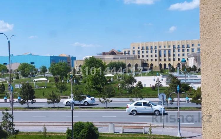 3-комнатная квартира · 71 м² · 2/3 этаж, Батырбекова за 41.5 млн ₸ в Туркестане — фото 2