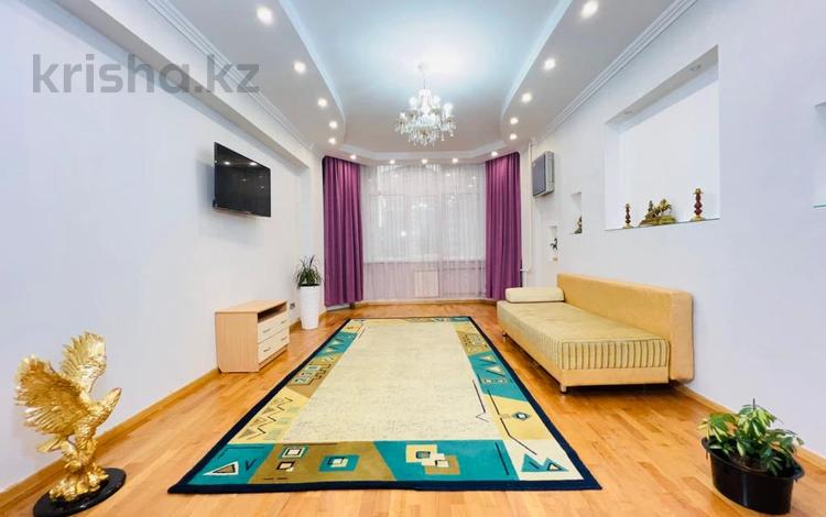 3-бөлмелі пәтер · 105 м² · 4/6 қабат, Курмангазы, бағасы: 150 млн ₸ в Алматы — фото 12