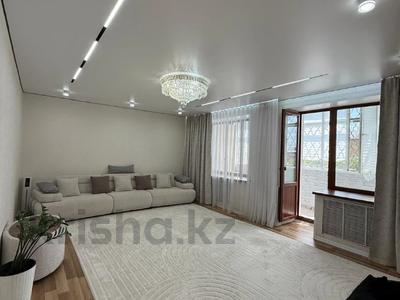 3-комнатная квартира · 85 м² · 5/5 этаж, Жамакаева за 42 млн ₸ в Семее