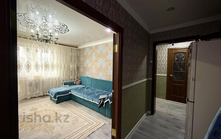 3-комнатная квартира · 67.6 м² · 5/5 этаж, мкр Юго-Восток, мкр Степной 1 за 23 млн ₸ в Караганде, Казыбек би р-н — фото 2