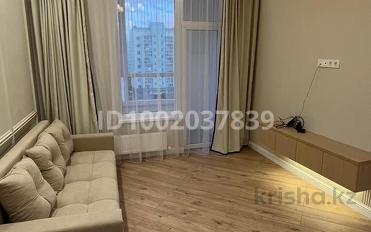 2-комнатная квартира · 40 м² · 6/9 этаж, Жубан Молдагалиев 1 — Омарова за 240 000 ₸ в Астане, Нура р-н — фото 2