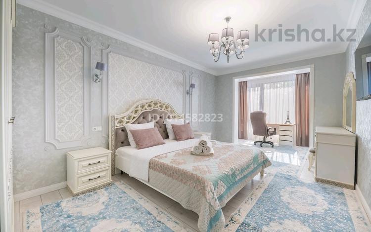 3-комнатная квартира · 120 м² · 3/15 этаж, Наурызбай батыра 50 — Жибек Жолы за 800 000 ₸ в Алматы, Алмалинский р-н — фото 2